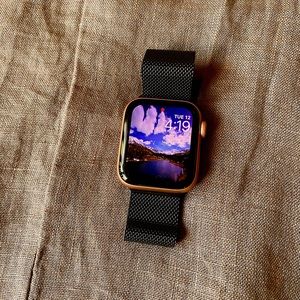 Apple Brand Black Milanese Loop Watch Band 38mm